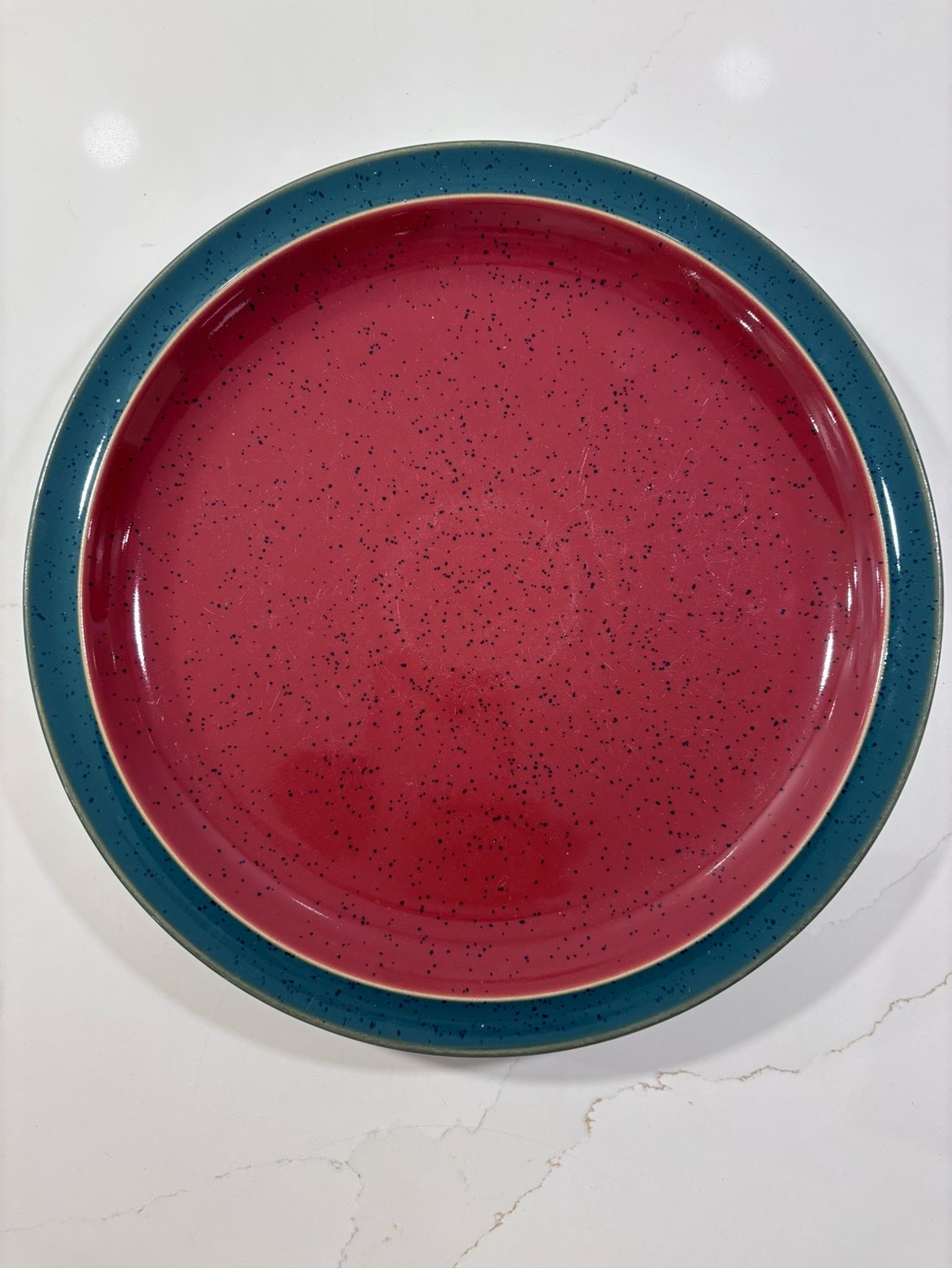 SET (2) Denby HARLEQUIN Speckled Stoneware 10.25" Dinner Plates, Red Green